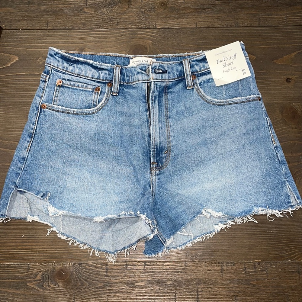 Abercrombie & Fitch cutoff denim shirt